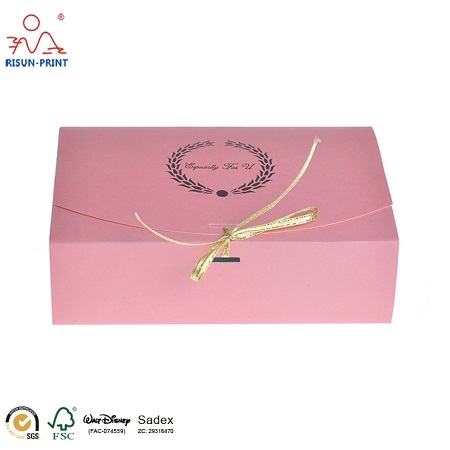 Paper gift box