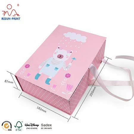 Paper gift box