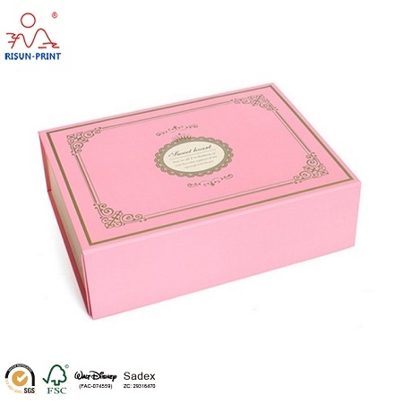 Paper gift box